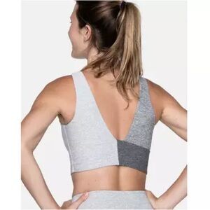 NWOT Outdoor Voices Tri-Tone Workout Set